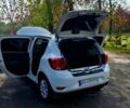 Белый Рено Сандеро, объемом двигателя 0.9 л и пробегом 13 тыс. км за 9870 $, фото 36 на Automoto.ua
