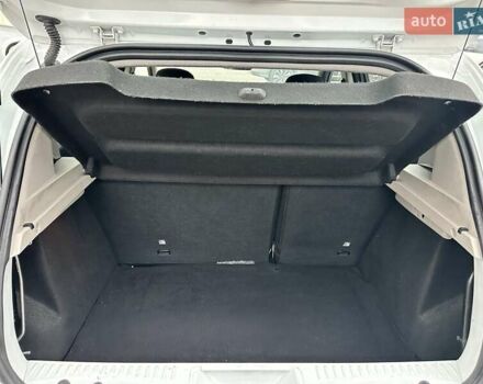 Білий Рено Сандеро, об'ємом двигуна 1.46 л та пробігом 99 тис. км за 8000 $, фото 5 на Automoto.ua