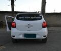 Белый Рено Сандеро, объемом двигателя 1 л и пробегом 136 тыс. км за 8000 $, фото 1 на Automoto.ua