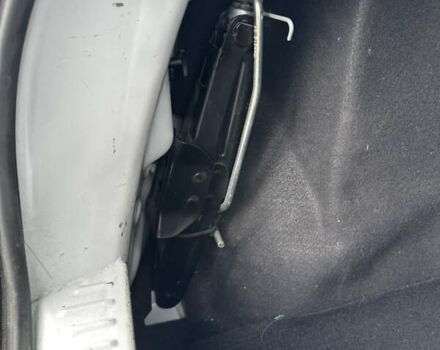 Белый Рено Сандеро, объемом двигателя 0.9 л и пробегом 102 тыс. км за 8800 $, фото 34 на Automoto.ua