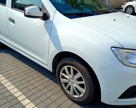 Белый Рено Сандеро, объемом двигателя 1 л и пробегом 75 тыс. км за 8500 $, фото 3 на Automoto.ua