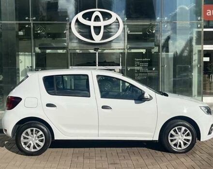 Білий Рено Сандеро, об'ємом двигуна 1.46 л та пробігом 80 тис. км за 8339 $, фото 15 на Automoto.ua