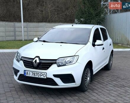 Белый Рено Сандеро, объемом двигателя 1 л и пробегом 135 тыс. км за 8000 $, фото 1 на Automoto.ua