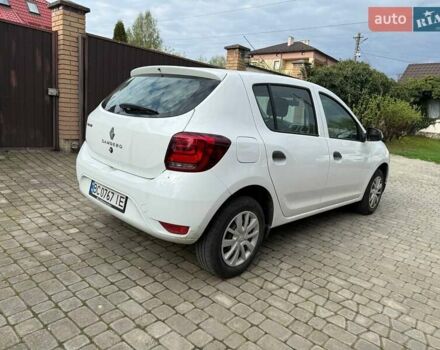 Белый Рено Сандеро, объемом двигателя 1 л и пробегом 60 тыс. км за 8200 $, фото 8 на Automoto.ua