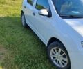 Белый Рено Сандеро, объемом двигателя 0.9 л и пробегом 79 тыс. км за 8500 $, фото 2 на Automoto.ua