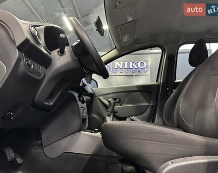 Белый Рено Сандеро, объемом двигателя 1.5 л и пробегом 73 тыс. км за 8500 $, фото 28 на Automoto.ua