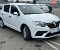 Белый Рено Сандеро, объемом двигателя 1 л и пробегом 168 тыс. км за 6290 $, фото 2 на Automoto.ua