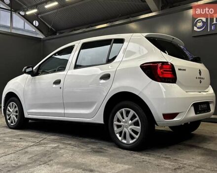 Білий Рено Сандеро, об'ємом двигуна 1.5 л та пробігом 91 тис. км за 9000 $, фото 10 на Automoto.ua
