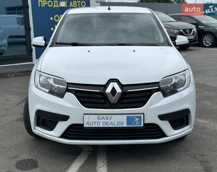 Белый Рено Сандеро, объемом двигателя 1 л и пробегом 168 тыс. км за 6290 $, фото 1 на Automoto.ua