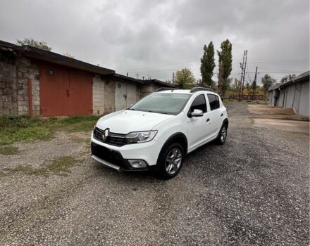 Білий Рено Сандеро, об'ємом двигуна 0.9 л та пробігом 57 тис. км за 9500 $, фото 2 на Automoto.ua