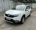 Белый Рено Сандеро, объемом двигателя 0.9 л и пробегом 276 тыс. км за 7500 $, фото 2 на Automoto.ua