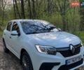 Белый Рено Сандеро, объемом двигателя 1 л и пробегом 140 тыс. км за 6699 $, фото 7 на Automoto.ua