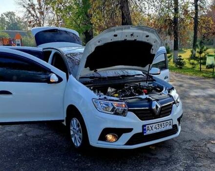 Белый Рено Сандеро, объемом двигателя 0.9 л и пробегом 13 тыс. км за 9870 $, фото 50 на Automoto.ua