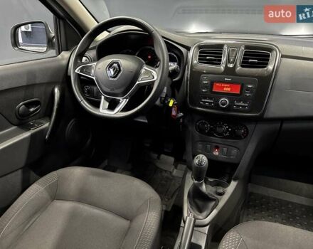 Белый Рено Сандеро, объемом двигателя 1.5 л и пробегом 73 тыс. км за 8500 $, фото 31 на Automoto.ua