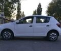 Білий Рено Сандеро, об'ємом двигуна 1 л та пробігом 136 тис. км за 8000 $, фото 13 на Automoto.ua