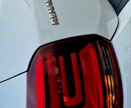 Білий Рено Сандеро, об'ємом двигуна 0.9 л та пробігом 13 тис. км за 9650 $, фото 21 на Automoto.ua