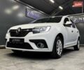 Белый Рено Сандеро, объемом двигателя 1.5 л и пробегом 73 тыс. км за 8500 $, фото 3 на Automoto.ua