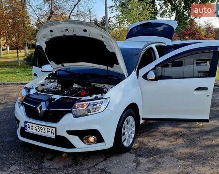 Білий Рено Сандеро, об'ємом двигуна 0.9 л та пробігом 13 тис. км за 9650 $, фото 46 на Automoto.ua