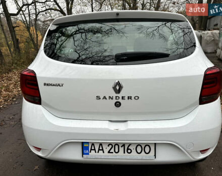Белый Рено Сандеро, объемом двигателя 1.46 л и пробегом 115 тыс. км за 8350 $, фото 4 на Automoto.ua