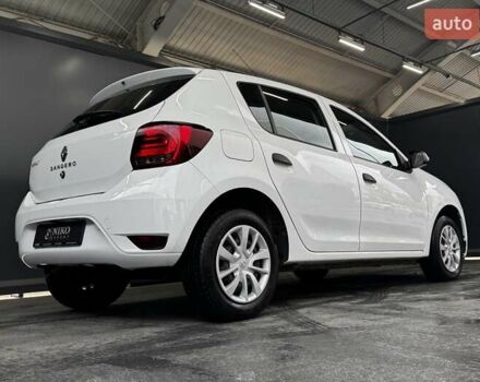 Белый Рено Сандеро, объемом двигателя 1.46 л и пробегом 76 тыс. км за 8900 $, фото 19 на Automoto.ua