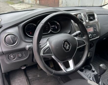 Белый Рено Сандеро, объемом двигателя 0.9 л и пробегом 276 тыс. км за 7500 $, фото 11 на Automoto.ua