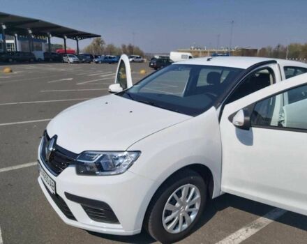 Белый Рено Сандеро, объемом двигателя 0.9 л и пробегом 100 тыс. км за 8500 $, фото 2 на Automoto.ua