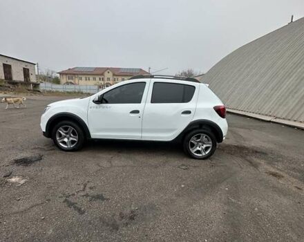 Білий Рено Сандеро, об'ємом двигуна 1.46 л та пробігом 58 тис. км за 10999 $, фото 3 на Automoto.ua