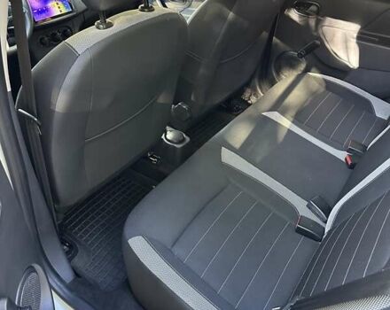 Білий Рено Сандеро, об'ємом двигуна 1.46 л та пробігом 58 тис. км за 10999 $, фото 8 на Automoto.ua