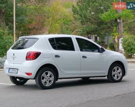 Рено Сандеро 2020 в Одессе на Automoto.ua Белый Рено Сандеро, объемом двигателя 1 л и пробегом 57 тыс. км за 9200 $, фото 5 на Automoto.ua