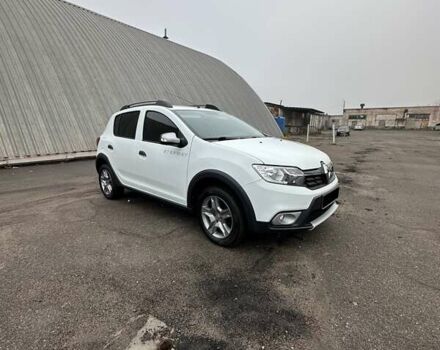 Білий Рено Сандеро, об'ємом двигуна 1.46 л та пробігом 58 тис. км за 10999 $, фото 2 на Automoto.ua
