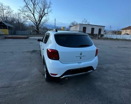 Белый Рено Сандеро, объемом двигателя 1.5 л и пробегом 58 тыс. км за 10999 $, фото 7 на Automoto.ua