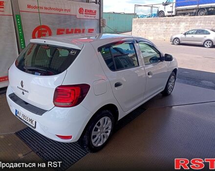 Білий Рено Сандеро, об'ємом двигуна 1.5 л та пробігом 89 тис. км за 11000 $, фото 6 на Automoto.ua