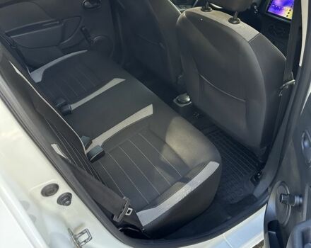 Белый Рено Сандеро, объемом двигателя 1.5 л и пробегом 58 тыс. км за 10999 $, фото 9 на Automoto.ua