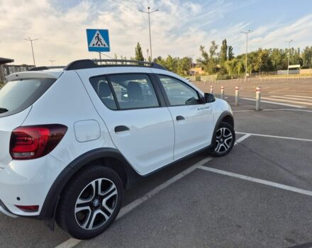 Белый Рено Сандеро, объемом двигателя 1.5 л и пробегом 73 тыс. км за 13500 $, фото 1 на Automoto.ua