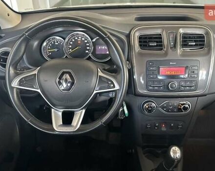 Белый Рено Сандеро, объемом двигателя 0.9 л и пробегом 67 тыс. км за 11464 $, фото 8 на Automoto.ua