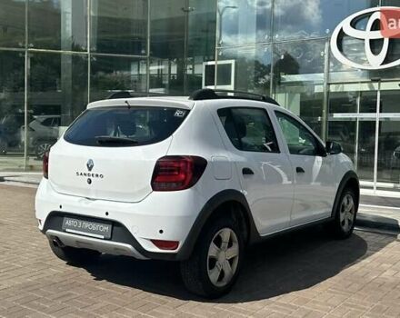 Белый Рено Сандеро, объемом двигателя 0.9 л и пробегом 67 тыс. км за 11464 $, фото 16 на Automoto.ua