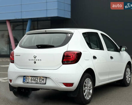 Белый Рено Сандеро, объемом двигателя 1 л и пробегом 102 тыс. км за 6800 $, фото 15 на Automoto.ua
