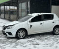 Белый Рено Сандеро, объемом двигателя 1 л и пробегом 140 тыс. км за 3000 $, фото 14 на Automoto.ua