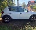 Белый Рено Сандеро, объемом двигателя 0.9 л и пробегом 48 тыс. км за 12500 $, фото 1 на Automoto.ua