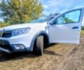 Белый Рено Сандеро, объемом двигателя 1 л и пробегом 117 тыс. км за 9200 $, фото 2 на Automoto.ua