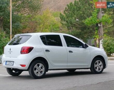 Рено Сандеро 2020 в Одессе на Automoto.ua Белый Рено Сандеро, объемом двигателя 1 л и пробегом 57 тыс. км за 9200 $, фото 31 на Automoto.ua