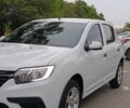 Белый Рено Сандеро, объемом двигателя 1 л и пробегом 57 тыс. км за 6700 $, фото 1 на Automoto.ua