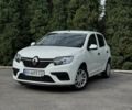 Білий Рено Сандеро, об'ємом двигуна 1 л та пробігом 35 тис. км за 10900 $, фото 1 на Automoto.ua
