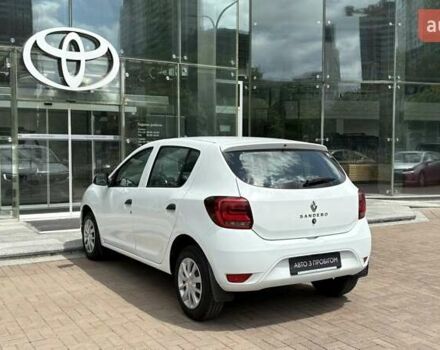 Белый Рено Сандеро, объемом двигателя 0.9 л и пробегом 73 тыс. км за 9990 $, фото 1 на Automoto.ua