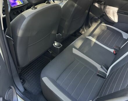 Белый Рено Сандеро, объемом двигателя 1.5 л и пробегом 58 тыс. км за 10999 $, фото 8 на Automoto.ua