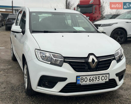 Білий Рено Сандеро, об'ємом двигуна 1 л та пробігом 36 тис. км за 9300 $, фото 29 на Automoto.ua