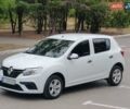 Рено Сандеро 2020 в Одессе на Automoto.ua Белый Рено Сандеро, объемом двигателя 1 л и пробегом 57 тыс. км за 9200 $, фото 12 на Automoto.ua