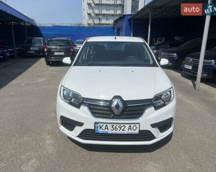 Белый Рено Сандеро, объемом двигателя 0.9 л и пробегом 74 тыс. км за 8415 $, фото 7 на Automoto.ua