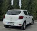 Білий Рено Сандеро, об'ємом двигуна 1 л та пробігом 35 тис. км за 10900 $, фото 8 на Automoto.ua