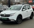 Белый Рено Сандеро, объемом двигателя 0.9 л и пробегом 99 тыс. км за 9399 $, фото 1 на Automoto.ua